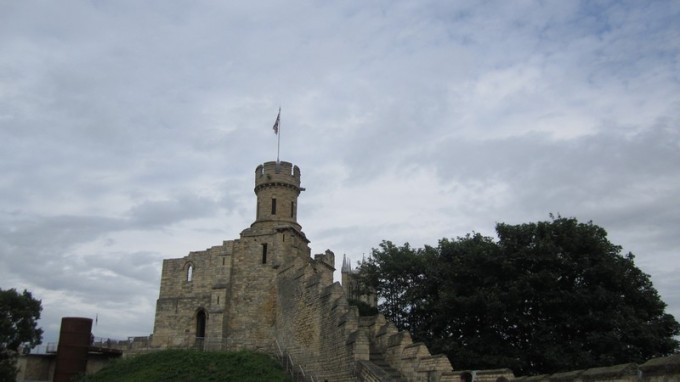 Les remparts du château de Lincoln_tour_wp