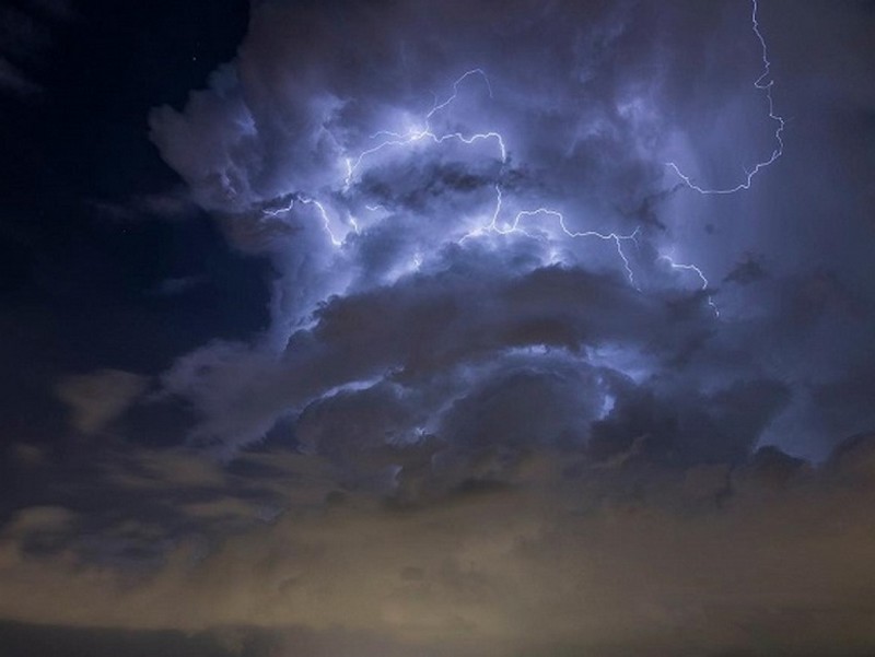 Thunderstorm at Humberston_orage-lightning_wp
