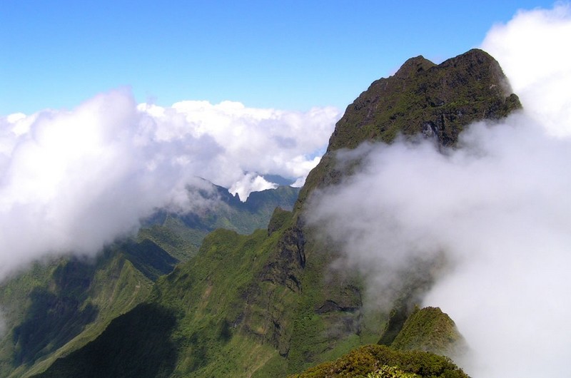 Quelques merveilles du monde_polynésie-française-montagne-orohena_wp