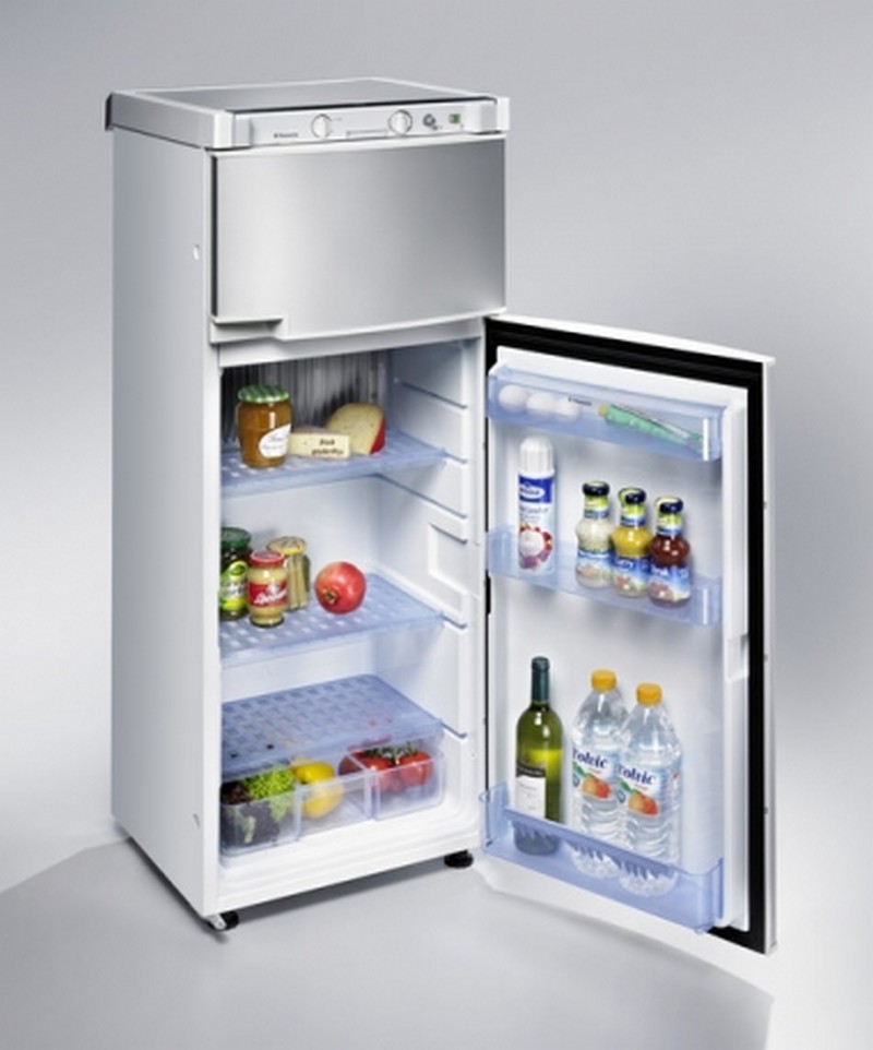 Un frigo sans mauvaises odeurs_réfrigérateur_azzurro_wp