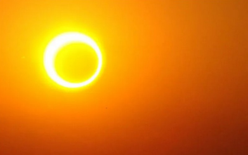 13 novembre 2012_éclipse-solaire-totale-vue-australie-et-sud-océan-pacifique_wp