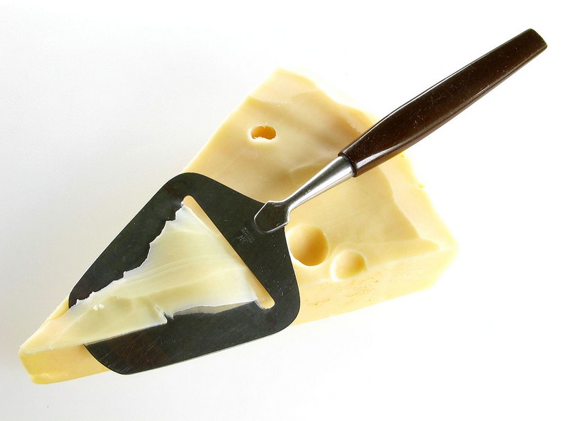 27 février 1925_invention-et-dépôt-brevet-ostehovel-coupe-fromage-norvège_wp