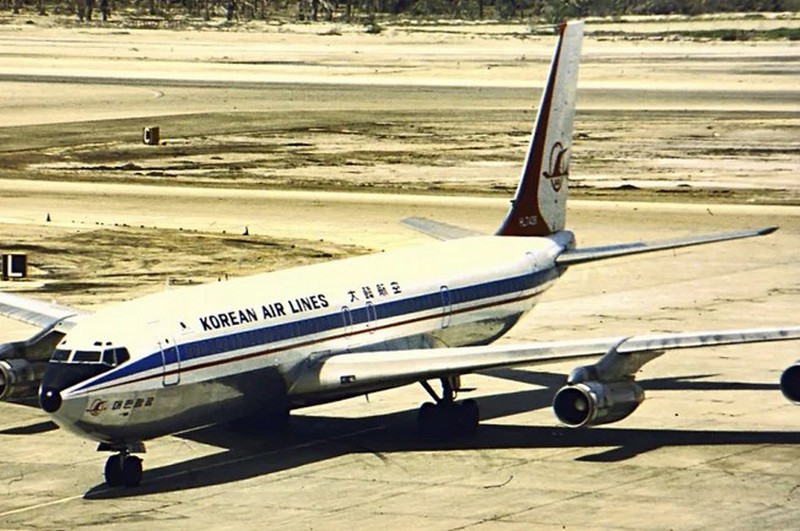 20 avril 1978_cible-soviétique-boeing-707-korean-air-lines-atterrisage-urgence-lac-gelé_wp