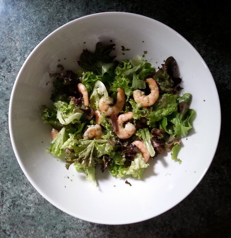 Salade de fin d'été_ salade-froide-crevettes-vinaigrette-citron-coriandre_wp