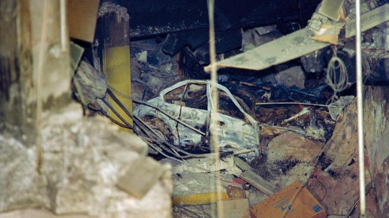 26 février 1993_attentat-bombe-parking-world-trade-center-n-y-usa_wp